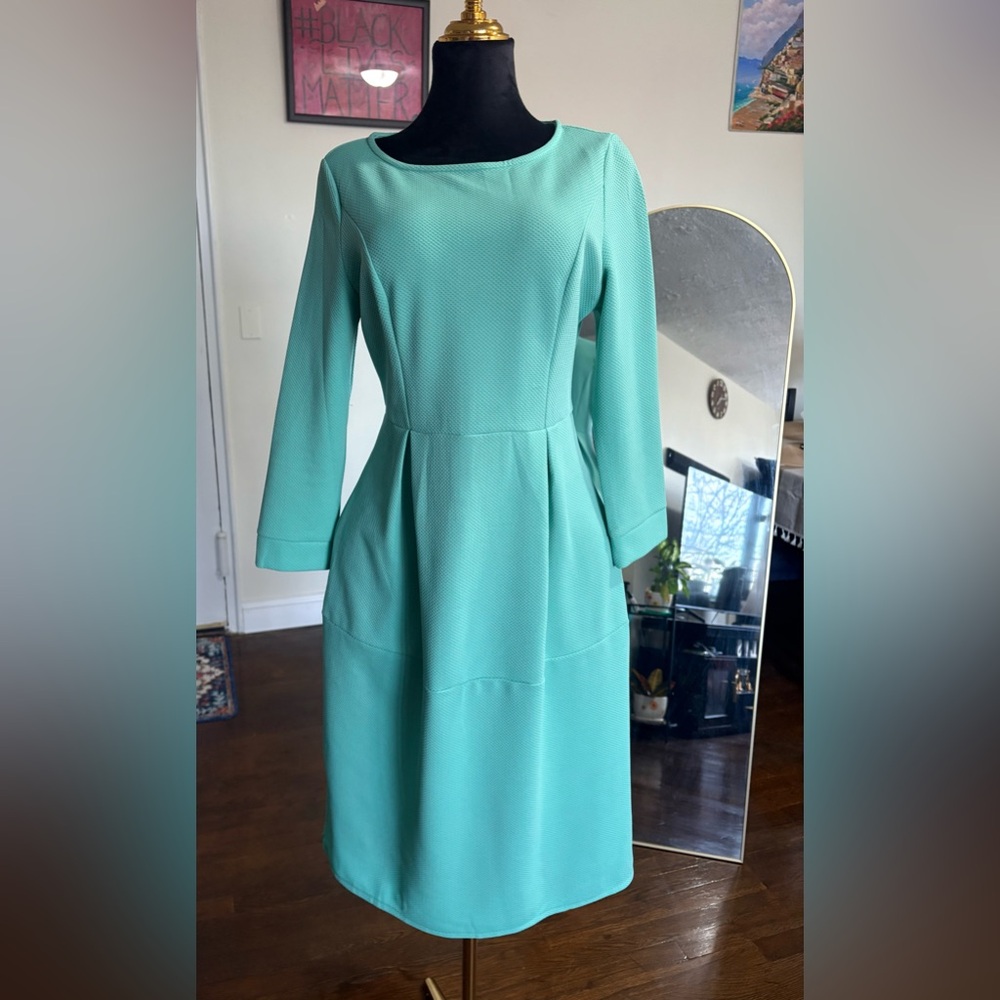 Mint Green Midi Dress - Elegant and Versatile